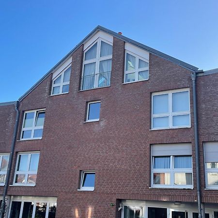 Ferienwohnung Penthouse Muelheim- Ruhr - Zentral - Edel - Luxus Pur Mülheim an der Ruhr Exterior foto